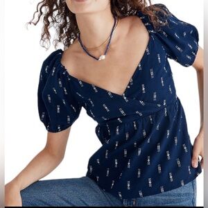 🆕Madewell Navy Wrap Jacquard Puff Sleeve Blouse with Pattern L🆕